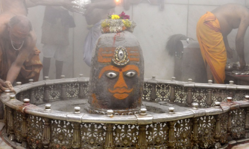 महाकाल भस्म आरती – उज्जैन (मध्य प्रदेश): मृत्यु पर विजय का दिव्य अनुष्ठान